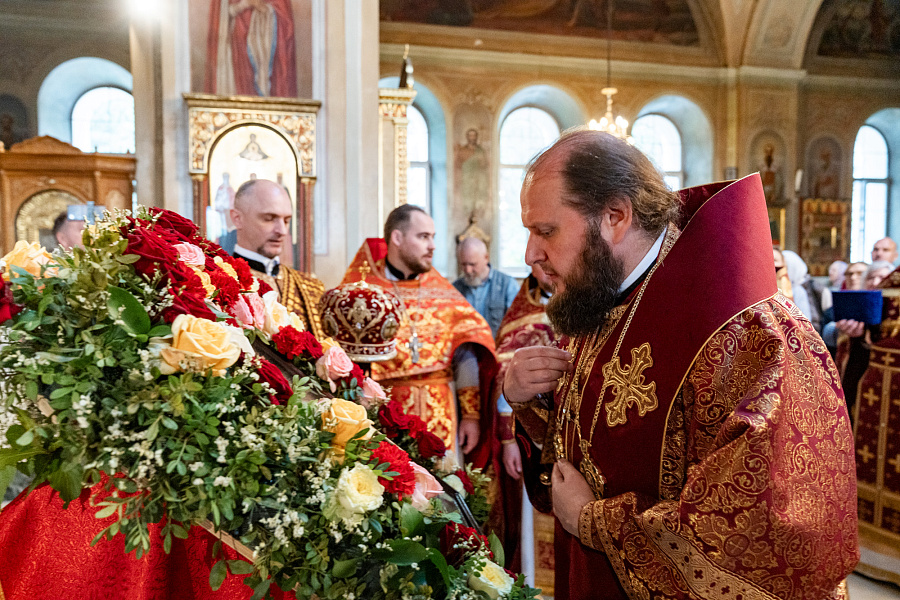 Архиерейское богослужение в храме мучеников Флора и Лавра села Ям г.о. Домодедово